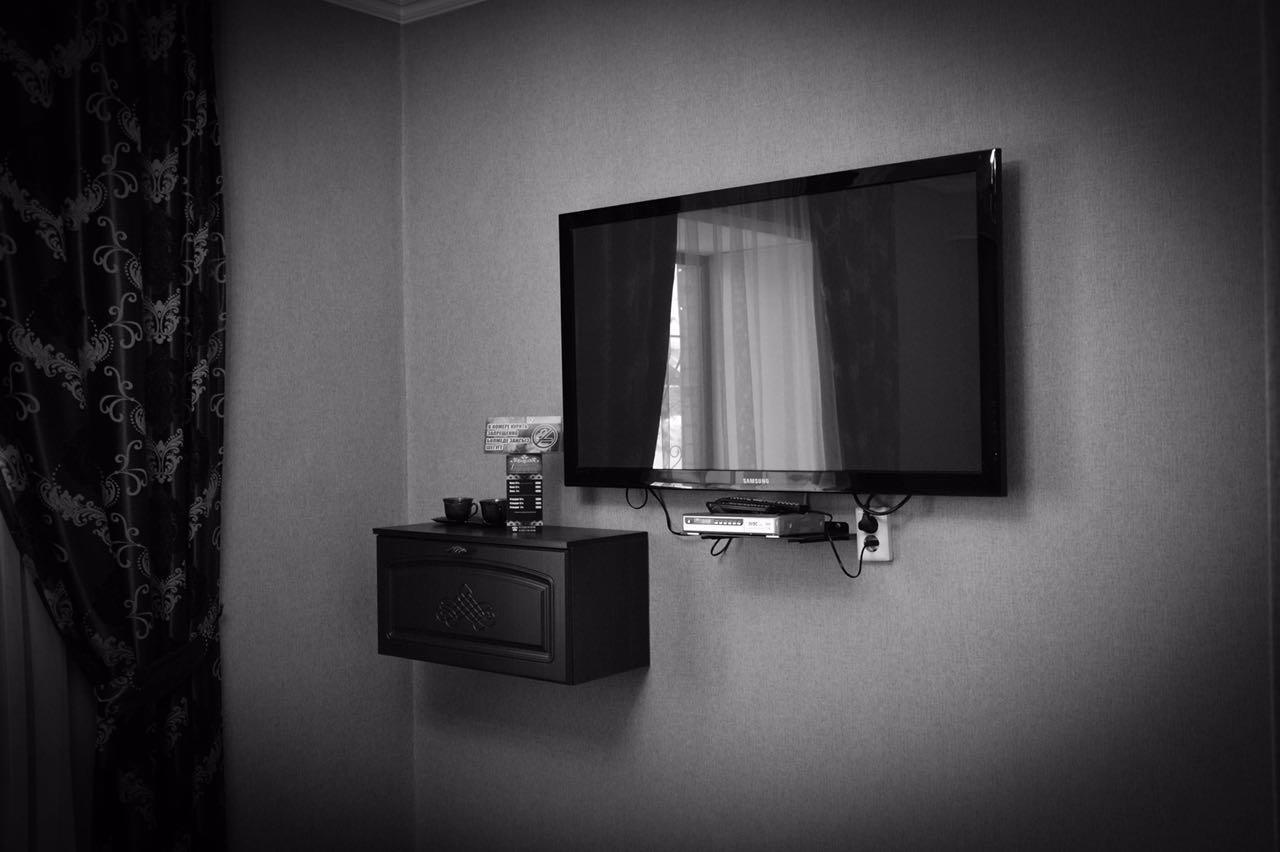 Vip Mini Hotel Semej Eksteriør bilde